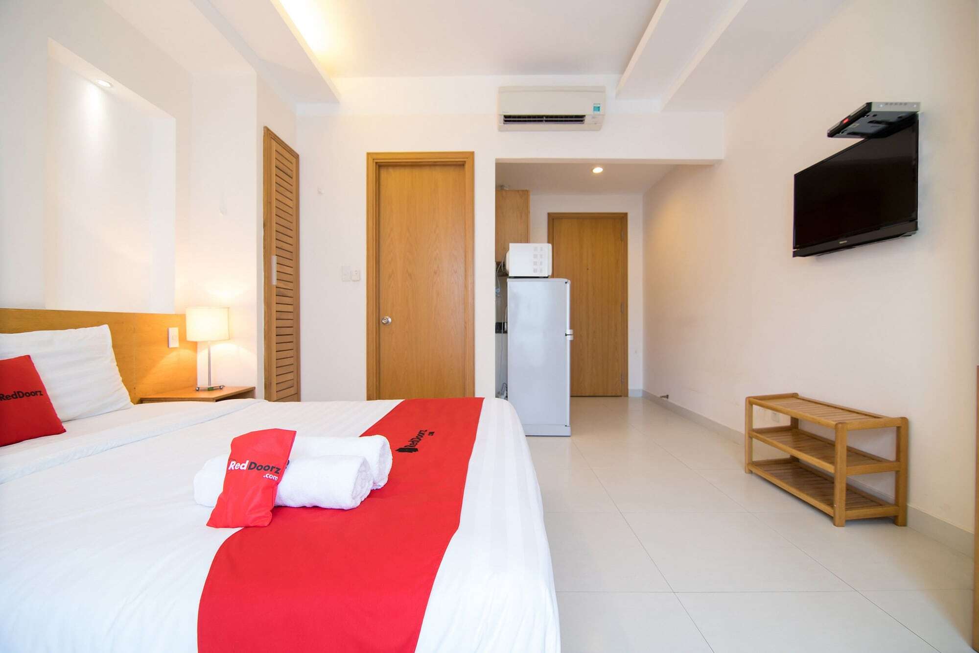 Reddoorz Plus Near Secc D7 Ho Chi Minh-Byen Eksteriør billede